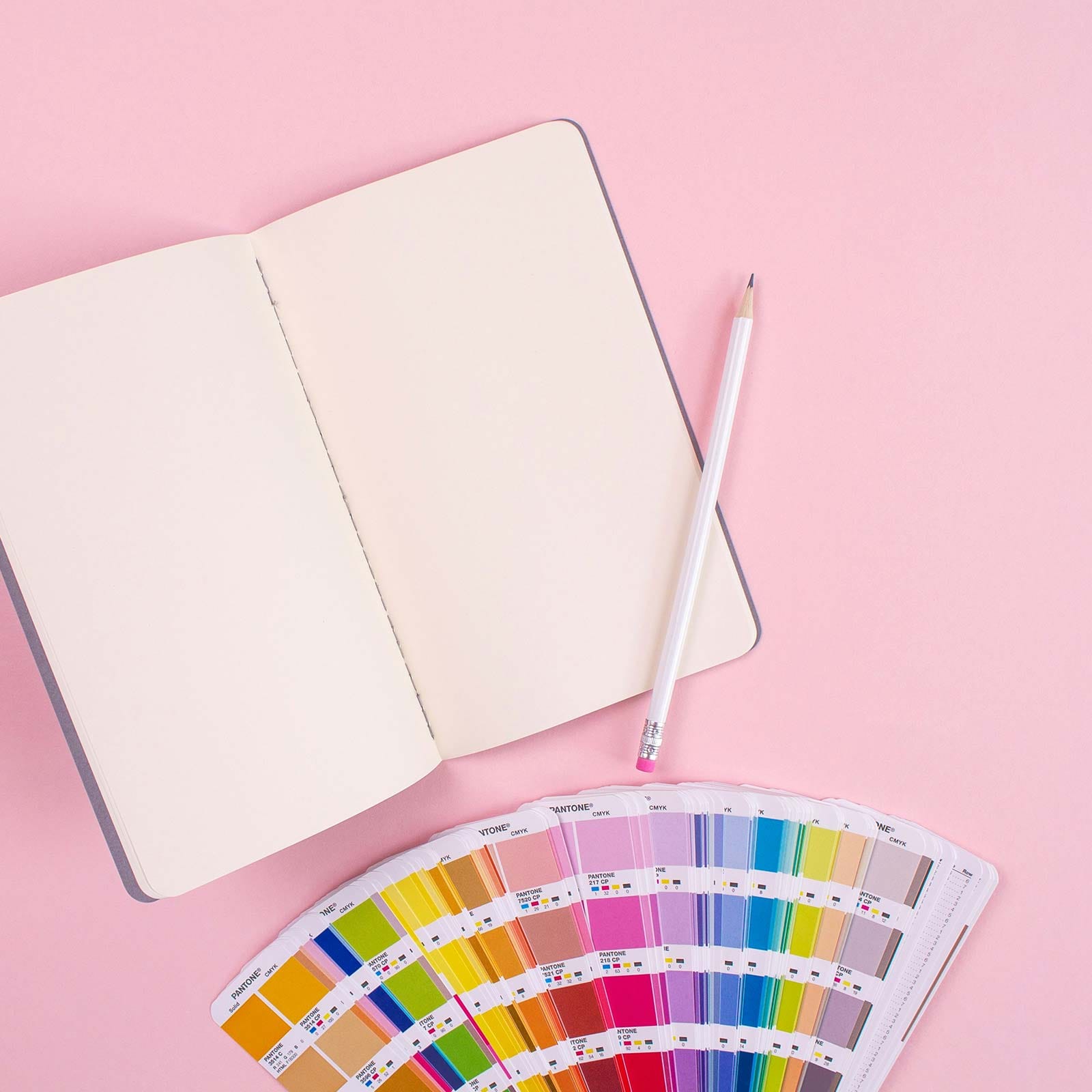 color palette pencil notebook for color psychology ψυχολογία χρωμάτων eCommerce