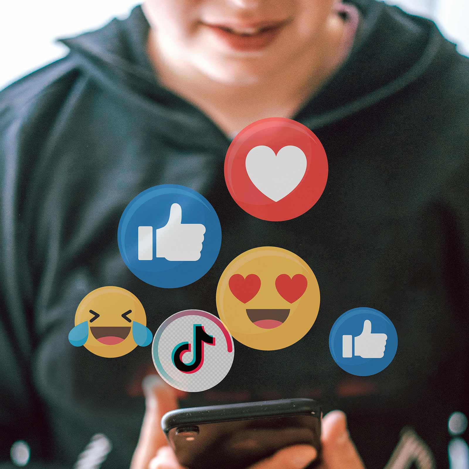 Στοιχεία από social media που βγαίνουν από κινητό