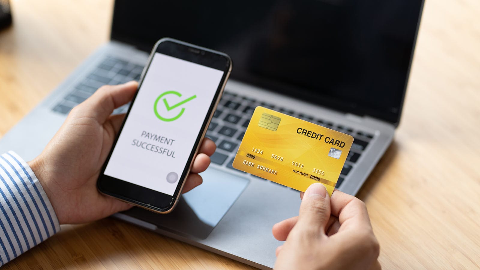 Κινητό με οθόνη Payment Successful