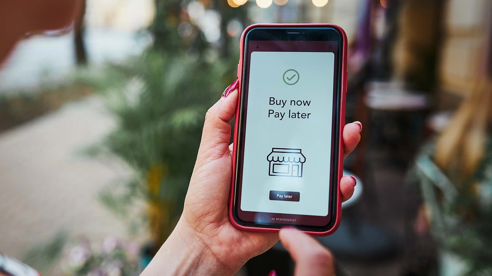 Οθόνη checkout στο κινητό με επιλογή Buy Now Pay Later