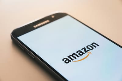 Amazon: Το νέο εργαλείο AI απαντά σε ερωτήσεις πελατών