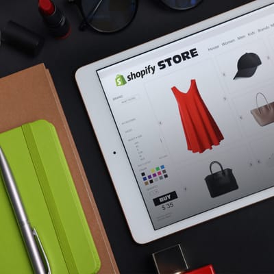 13 must στοιχεία που δεν πρέπει να λείπουν από ένα Shopify store