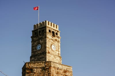 «Φρένο» βάζει η Τουρκία στο διασυνοριακό eCommerce με αυξήσεις σε φόρους