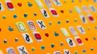 Instagram & TikTok βασιλεύουν σε δημοτικότητα μεταξύ των εφήβων (ΗΠΑ)