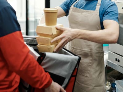 Το delivery γίνεται το μέλλον της εστίασης. Ποιες είναι οι αναδυόμενες τάσεις;