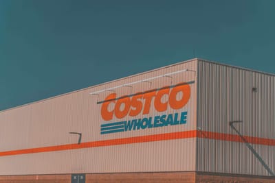 To Costco μπαίνει αθόρυβα στο παιχνίδι του Buy Now, Pay Later (και μάλλον καλά κάνει)
