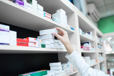 Έρευνα Lighthouse: Πώς έχει εξελιχθεί ο κλάδος του Pharma στην Ελλάδα το 2025;