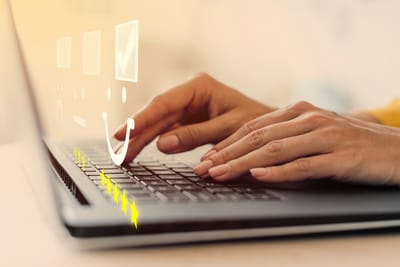 Οι online αξιολογήσεις καθορίζουν τις αγορές παρά τα ψεγάδια τους