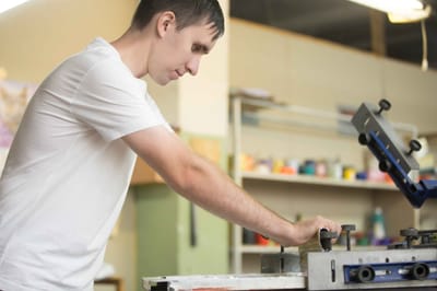 Το AI αλλάζει τους κανόνες στο eCommerce και στο print-on-demand