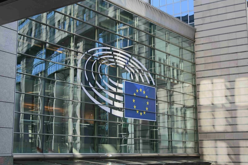 Στοπ βάζει η ΕΕ στην απαλλαγή για επιβολή δασμών από το 2028