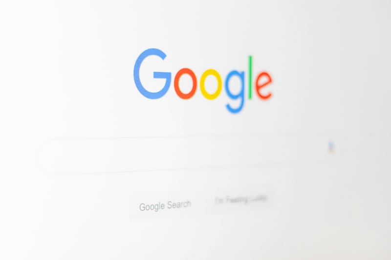 Η Google απαντά στο ανορθόδοξο ranking της landing page ενός eCommerce site